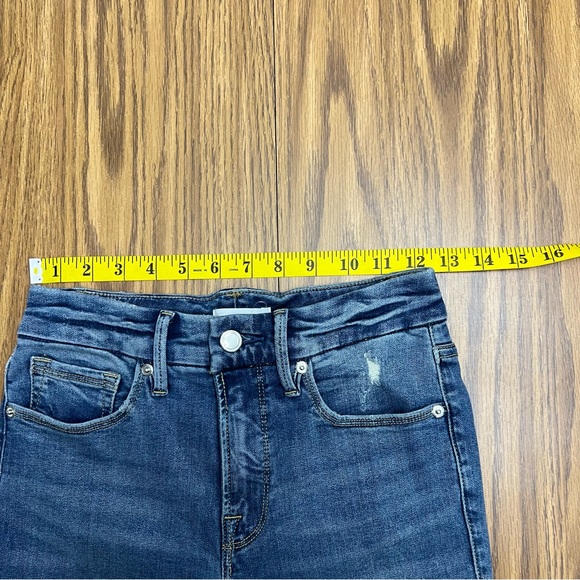 NEW Good American Good Legs Cropped Jeans in Blue261 - Picture 8 of 12